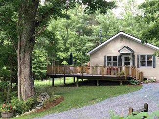 75 Kidder Hood Rd, West Fairlee, VT 05033