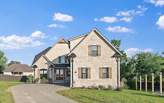 1209 Janie Sue Ct, Lebanon, TN 37087