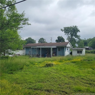 3186 Gap Hollow Rd, New Albany, IN 47150