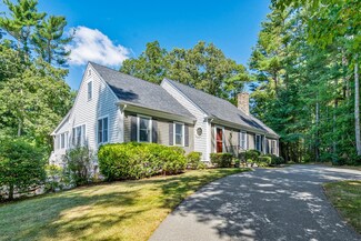 20 Crooks Way, Mattapoisett, MA 02739