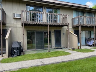 60 Aspen Colony Unit 3, Fox Lake, IL 60020