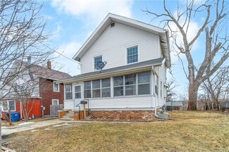 1241 4th St, Des Moines, IA 50314