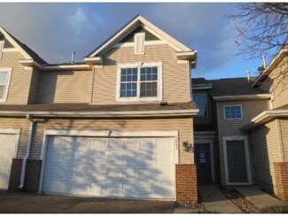 6883 6883 Folkstone Rd, Apple Valley, MN 55124