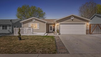 527 Purple Ash Cir, Clifton, CO 81520