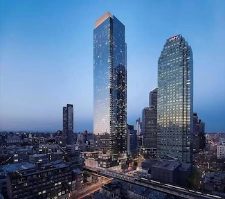 3 Court Square Unit 3001, Long Island City, NY 11101