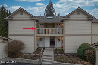 8244 N Ridgewood Dr Unit 2, Hayden, ID 83835