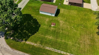 205 Orchard St, Catlin, IL 61817