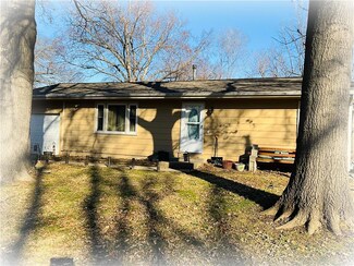 1511 Grand Ave, Leavenworth, KS 66048