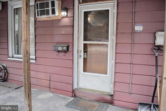 10 W Sunbury St, Shamokin, PA 17872
