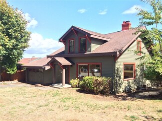 5250 Chico Beach Dr NW, Bremerton, WA 98312