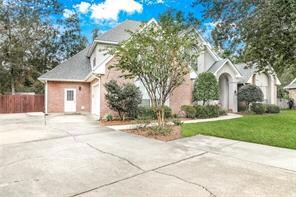 1472 Woodmere Dr, Mandeville, LA 70471