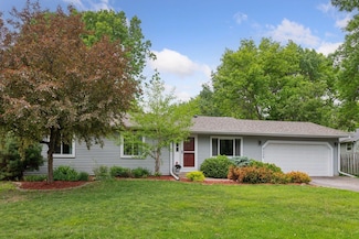 9239 Harbor Ln N, Maple Grove, MN 55369