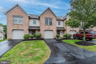 222 Timber View Dr, Harrisburg, PA 17110