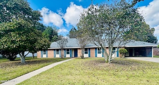 208 Colonial Dr, Lafayette, LA 70506