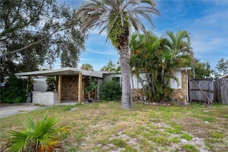 12036 105th St, Largo, FL 33773