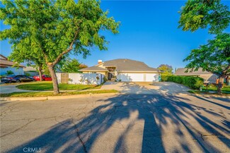 2040 Cape Cod Ct, Claremont, CA 91711