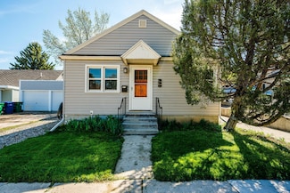 223 S Thurmond St, Sheridan, WY 82801