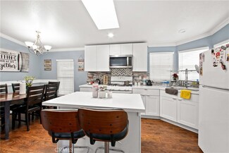 108 Balboa Ln, Tustin, CA 92780