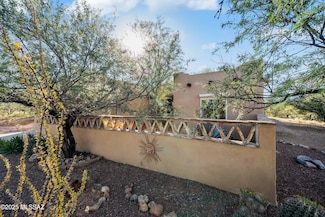 23 Calle Dinamarca, Rio Rico, AZ 85648