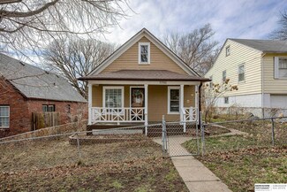 2706 N 65th St, Omaha, NE 68104