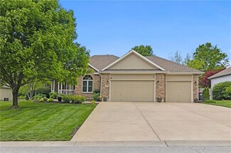 18383 155th St, Basehor, KS 66012