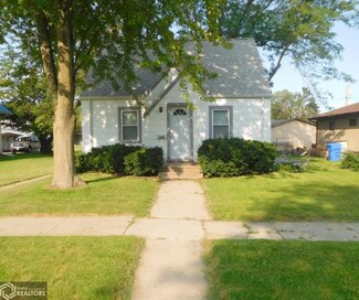 304 N Maple St, Jefferson, IA 50129