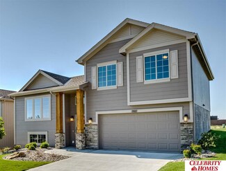 7307 N 167th St, Bennington, NE 68007
