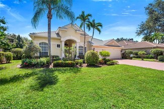 1078 Camelot Cir, Naples, FL 34119