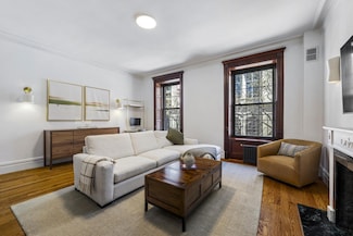 120 E 85th St Unit 2E, New York, NY 10028