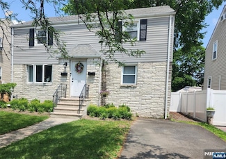 35 Macarthur Ave, Lodi, NJ 07644