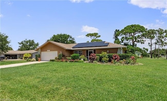 2219 SE 8th St, Cape Coral, FL 33990
