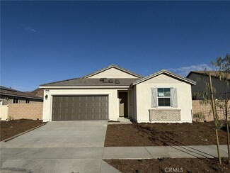 2590 Amaranth St, Hemet, CA 92543