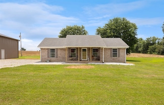 525 Three Forks Flatrock Rd, Oakland, KY 42159