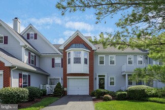 103 Kentshire Ct, Pennington, NJ 08534