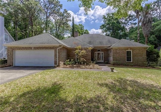 13 Quail Loop, Fairhope, AL 36532