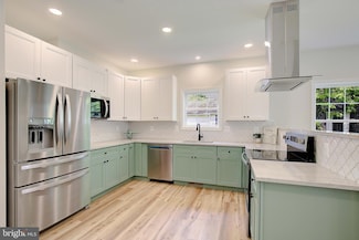 3932 3rd St, North Beach, MD 20714