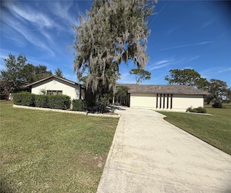 5544 Fairway Dr, Ridge Manor, FL 33523