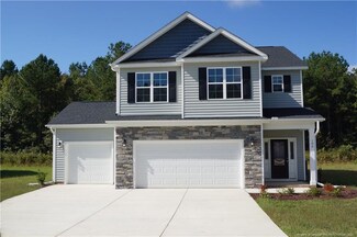 106 Knotts Berry Rd, Bunnlevel, NC 28323