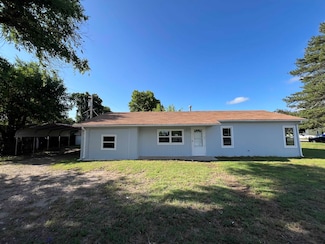 815 Gilman Ave, Dodge City, KS 67801