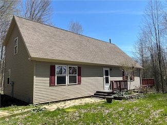 5644 Hurlburt Rd, Rome, OH 44085