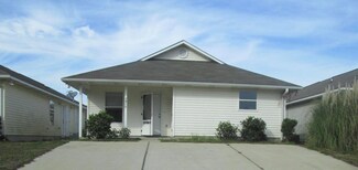 7470 Autumn Trace Blvd, Navarre, FL 32566
