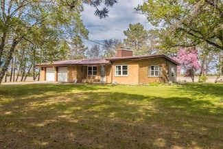1175 S Boutell Rd SE, Bay City, MI 48708