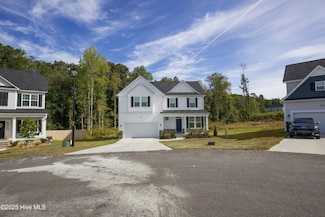 1170 Camellia Dr, Vass, NC 28394