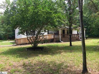 575 League Rd, Gray Court, SC 29645