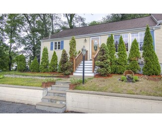 34 Bow St, Saugus, MA 01906