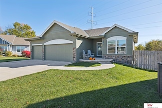 2011 Geri Cir, Bellevue, NE 68147