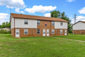 1070 Pembroke Rd Unit 27, Oak Grove, KY 42262
