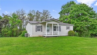 818 Warren St, Greensburg, PA 15601
