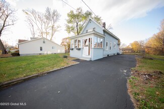 97 Lorraine Ave, Schenectady, NY 12304