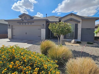 1240 San Carlos St, Alamogordo, NM 88310